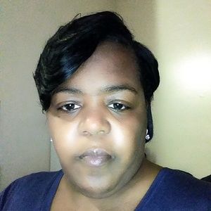 Meet your Posher, Michele